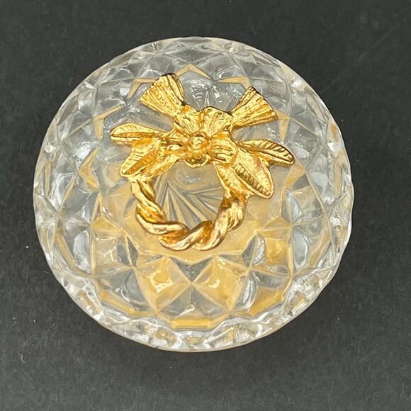 Stylebuilt trinket box, 24K gold plated and a crystal or glass top. - Picture 5 of 6